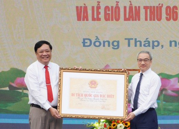 Đồng Tháp tổ chức lễ nhận Bằng xếp hạng di tích quốc gia đặc biệt Mộ cụ Phó bảng Nguyễn Sinh Sắc